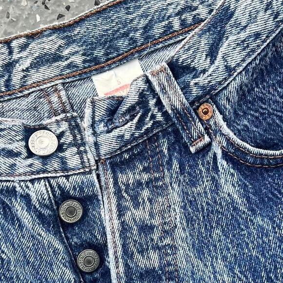 Vintage 501 Button Fly Levi's - Picture 7 of 8